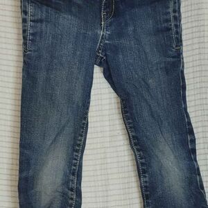 Girls Old Navy Capris size 6 (X43)